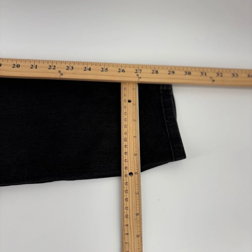 Nine West Cigarette Fit Skinny Leg Jeans Size 16/33 Black Denim